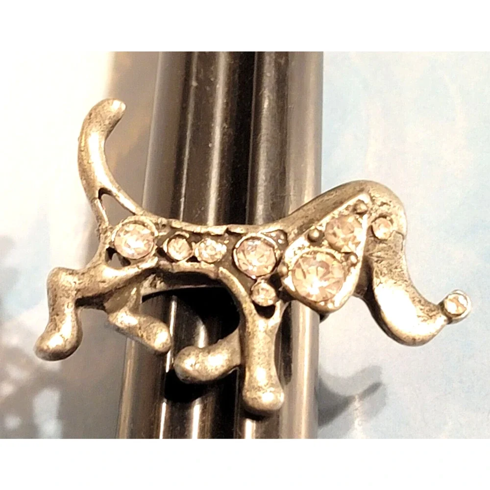 Vintage Dachshund Hound Dog Rhinestone Adjustable Ring, Silver-tone & Glass r-39